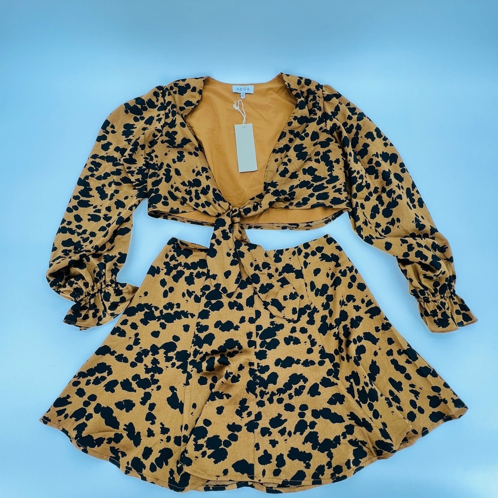 New with tags acoa skirt top set size small